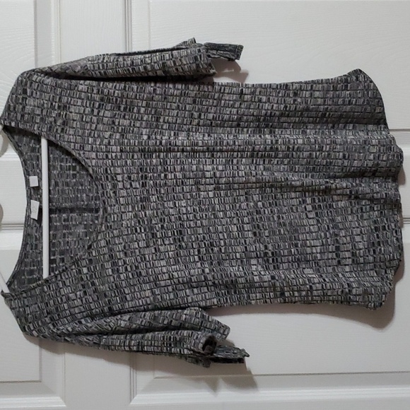 New York and Company Women's Black and Gray Scoop Neck Top - Size Small - Picture 1 of 10